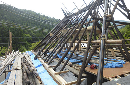 四国茅葺屋根工事店